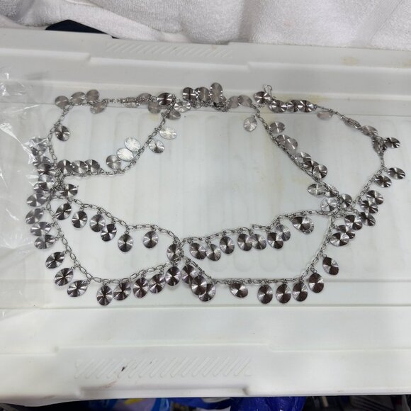 Vintage-Inspired Silver Chain Belly Dance Belt Dangling Discs Adjustable Fit - Picture 4 of 7